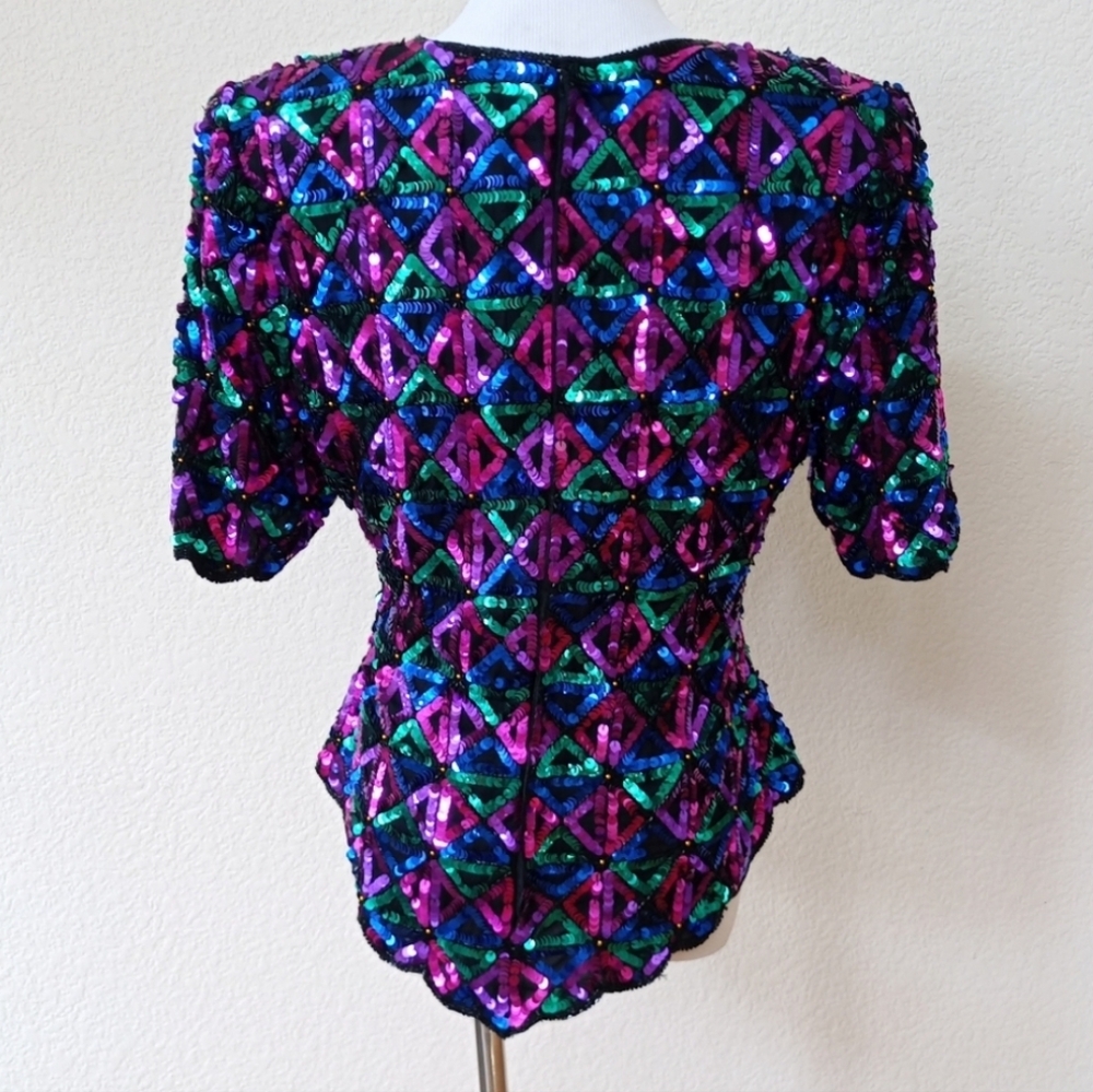 Lawrence Kazar vintage silk sequin top with a scalloped hem - Picture 6 of 9